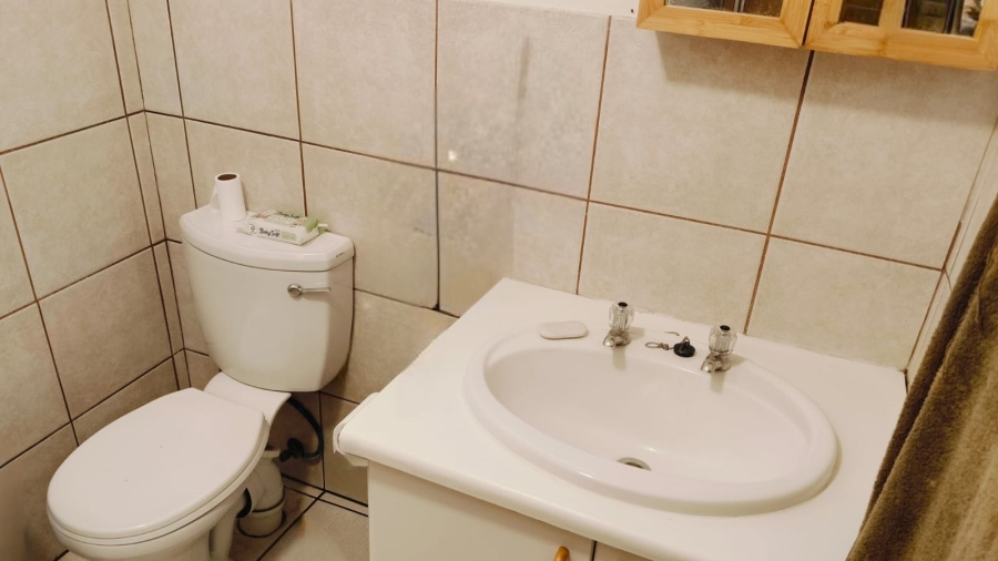 1 Bedroom Property for Sale in Kannoniers Park North West